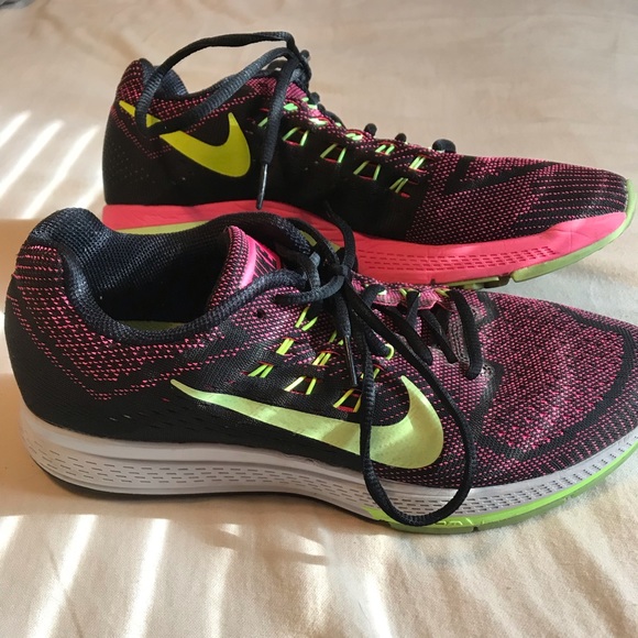 Nike air zoom running shoes - Picture 4 of 4